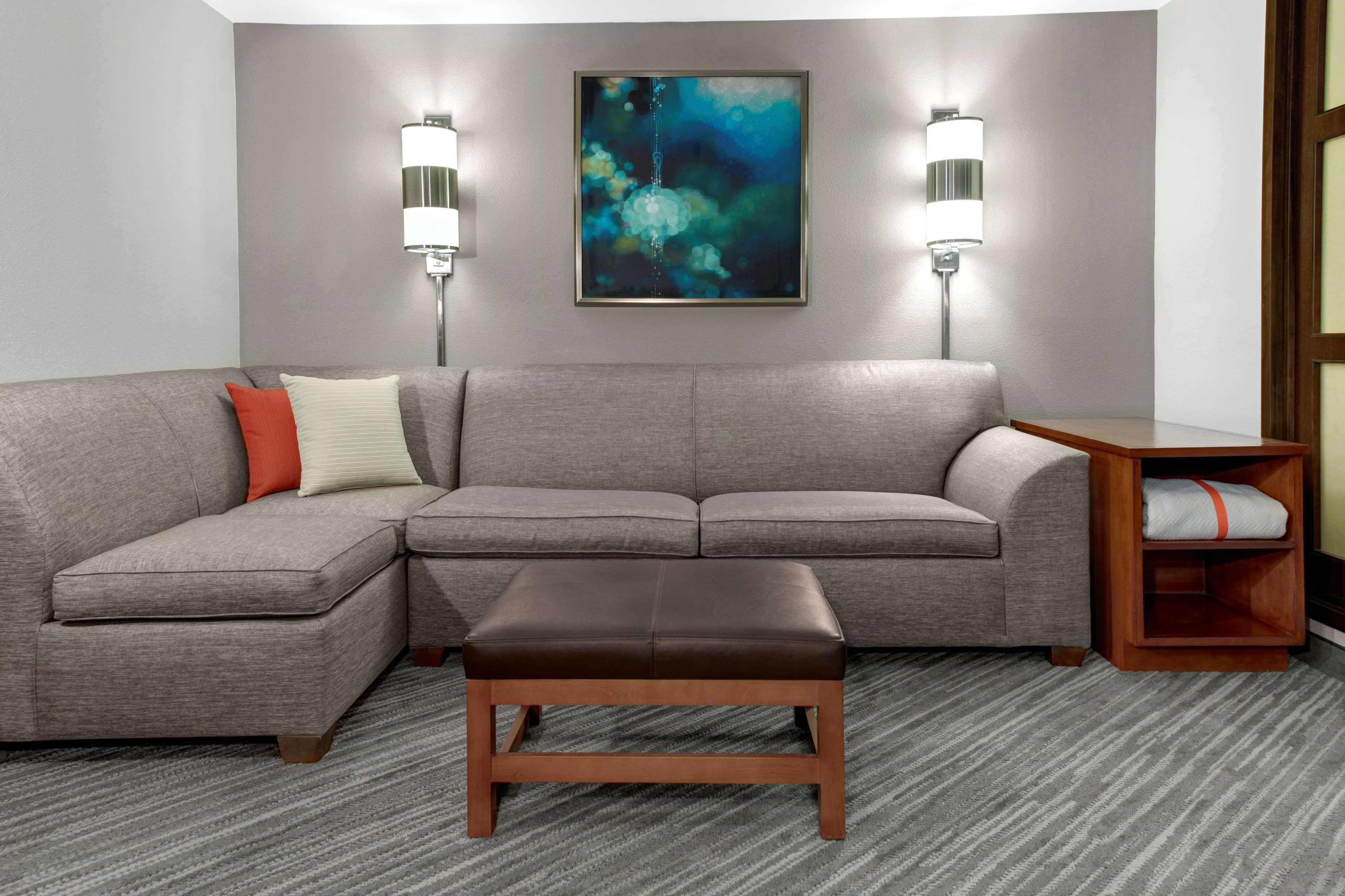 Hyatt Place Detroit/Livonia Exteriör bild