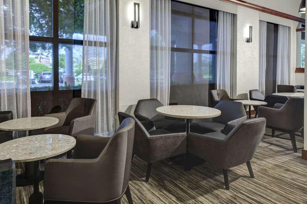Hyatt Place Detroit/Livonia Restaurang bild
