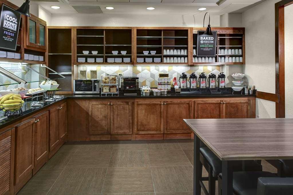 Hyatt Place Detroit/Livonia Restaurang bild